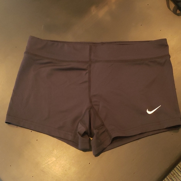nike spandex volleyball shorts